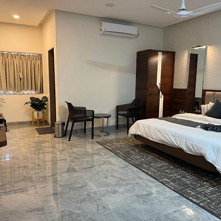 Aqualina Otel Bhogwe Dış mekan fotoğraf