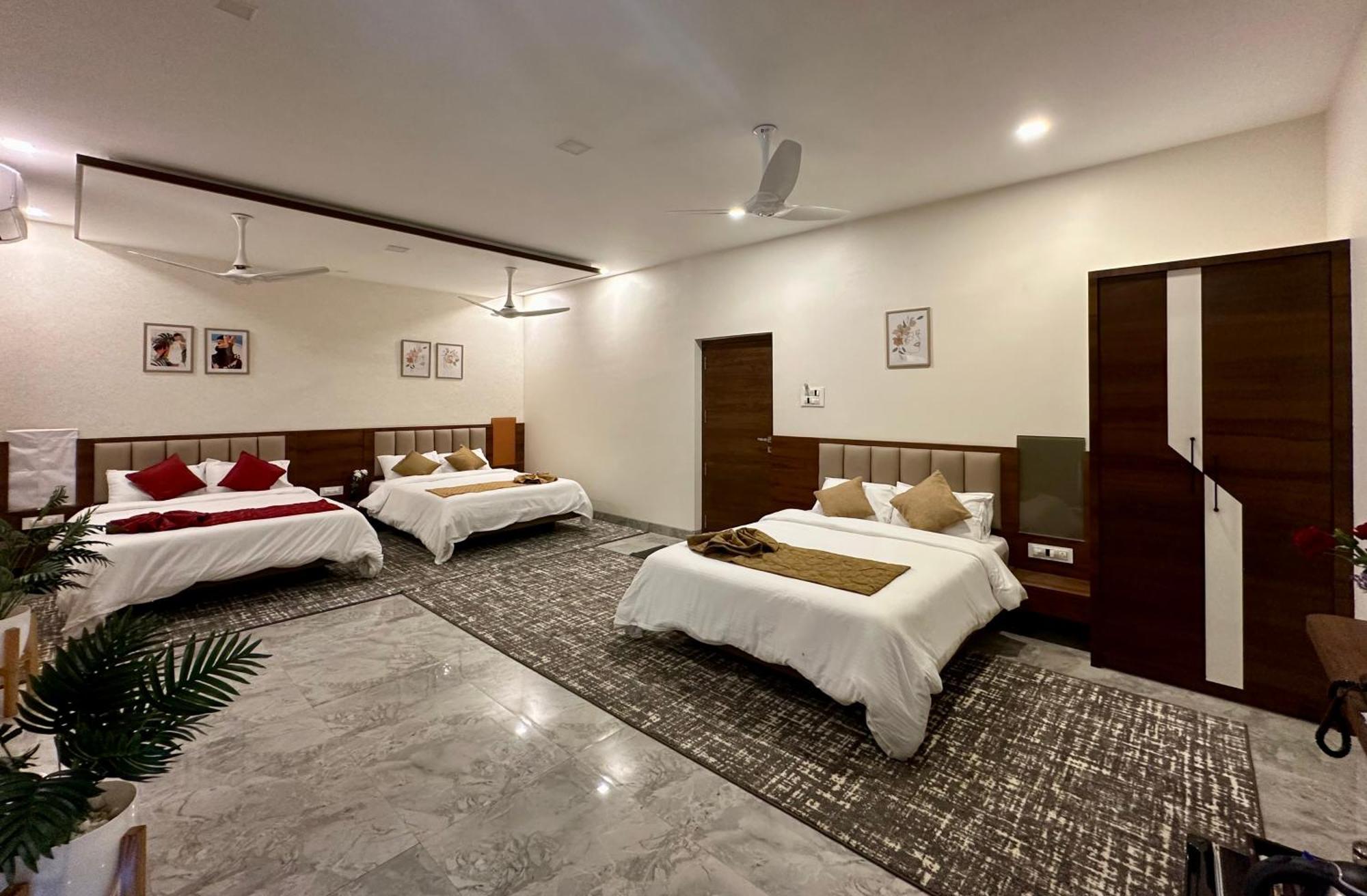 Aqualina Otel Bhogwe Dış mekan fotoğraf