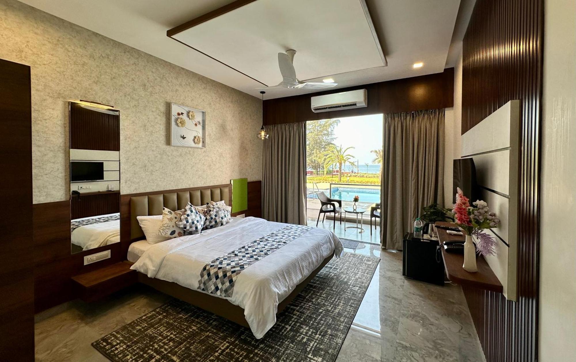 Aqualina Otel Bhogwe Dış mekan fotoğraf