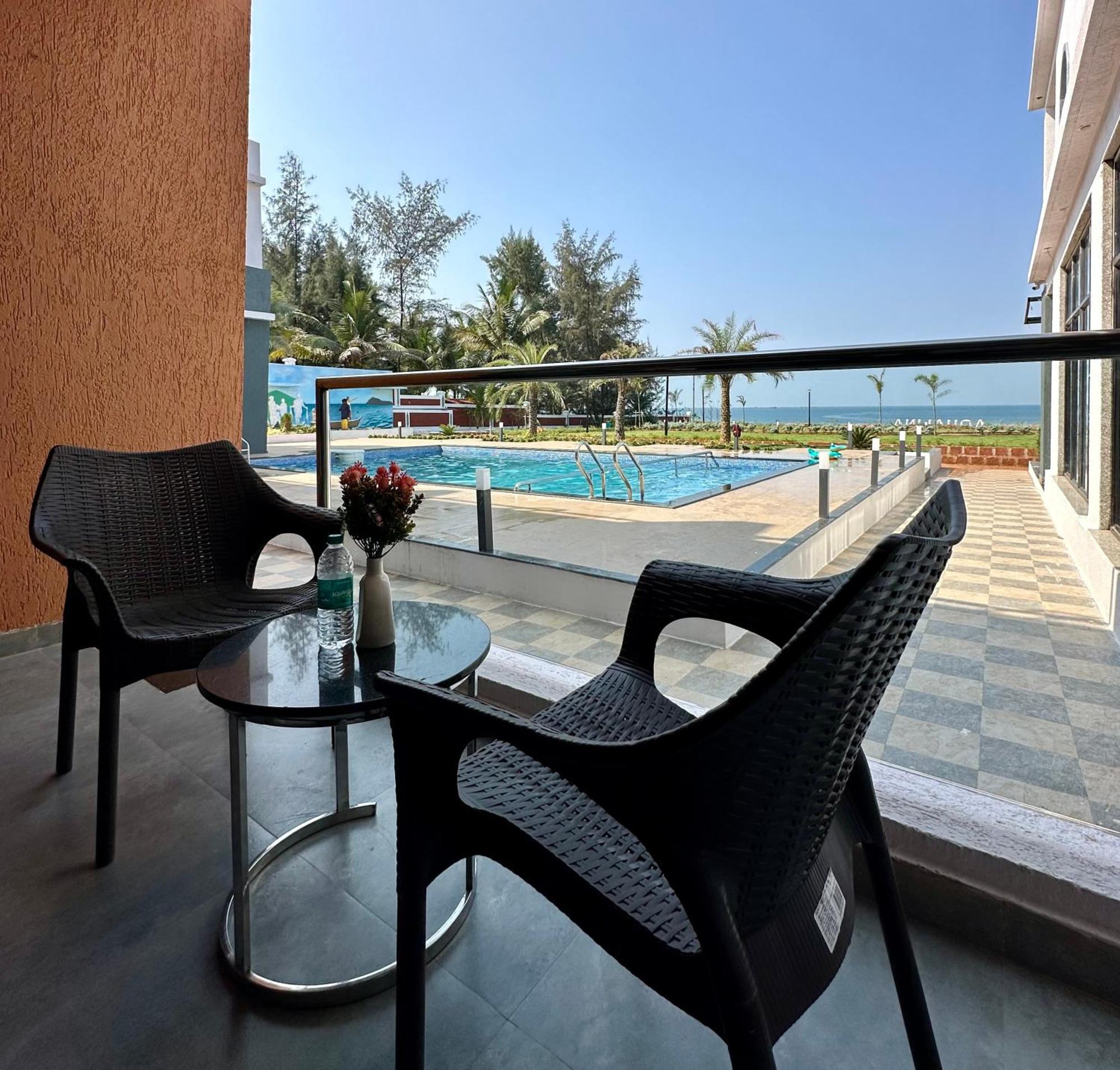 Aqualina Otel Bhogwe Dış mekan fotoğraf