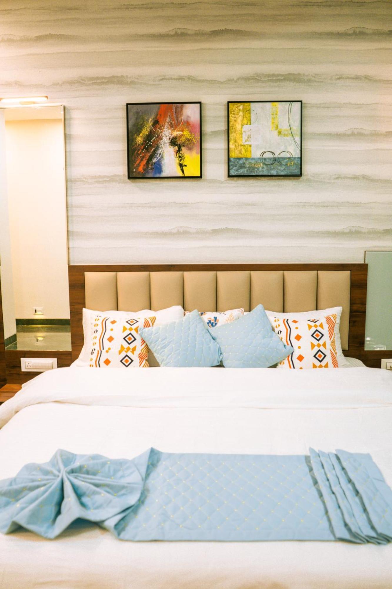 Aqualina Otel Bhogwe Dış mekan fotoğraf