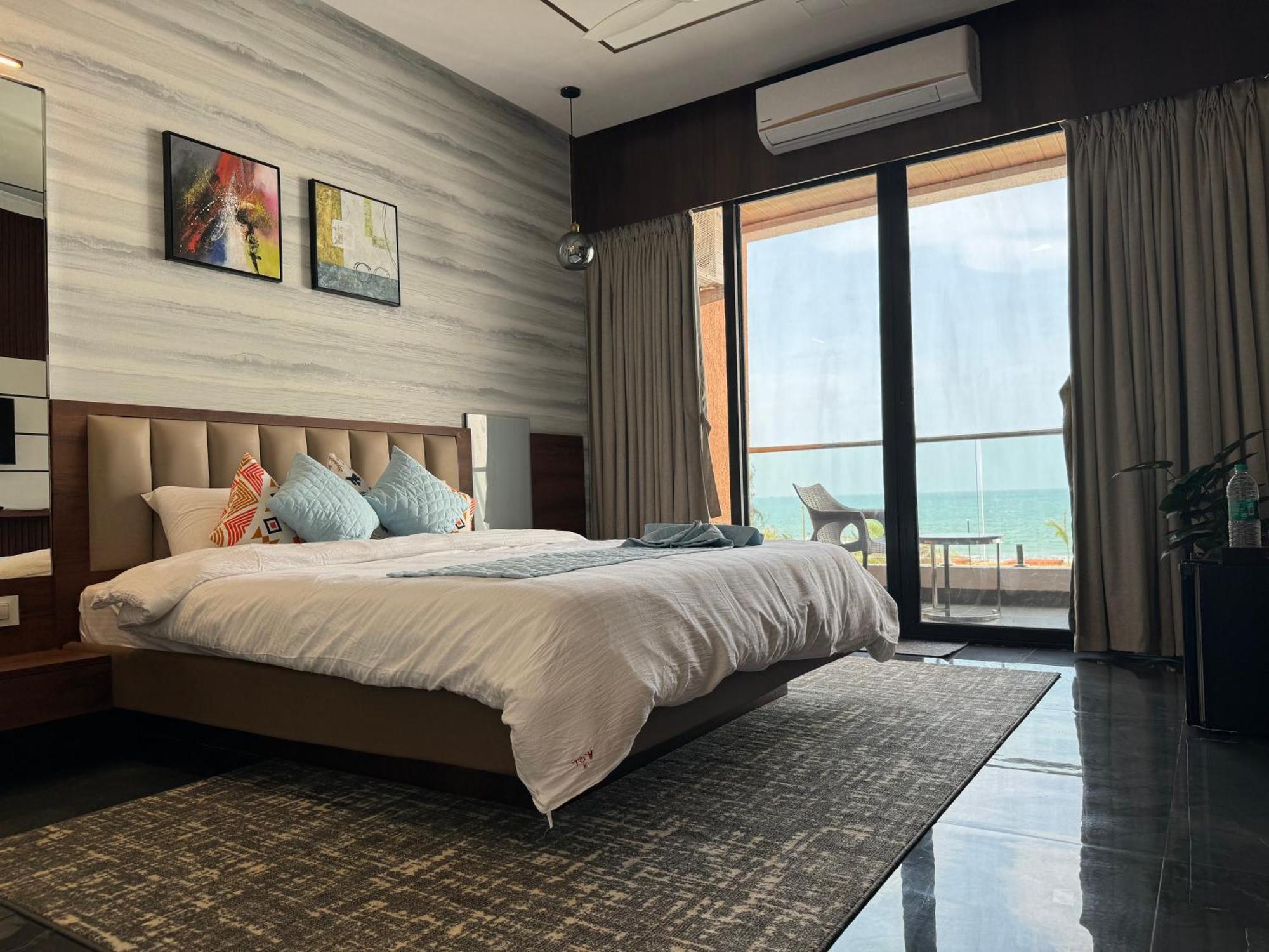 Aqualina Otel Bhogwe Dış mekan fotoğraf