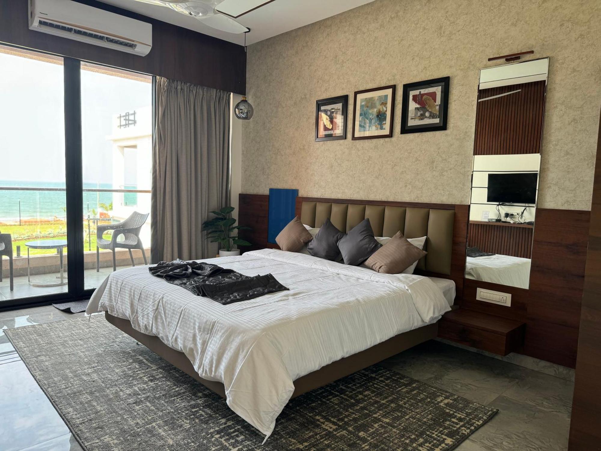 Aqualina Otel Bhogwe Dış mekan fotoğraf