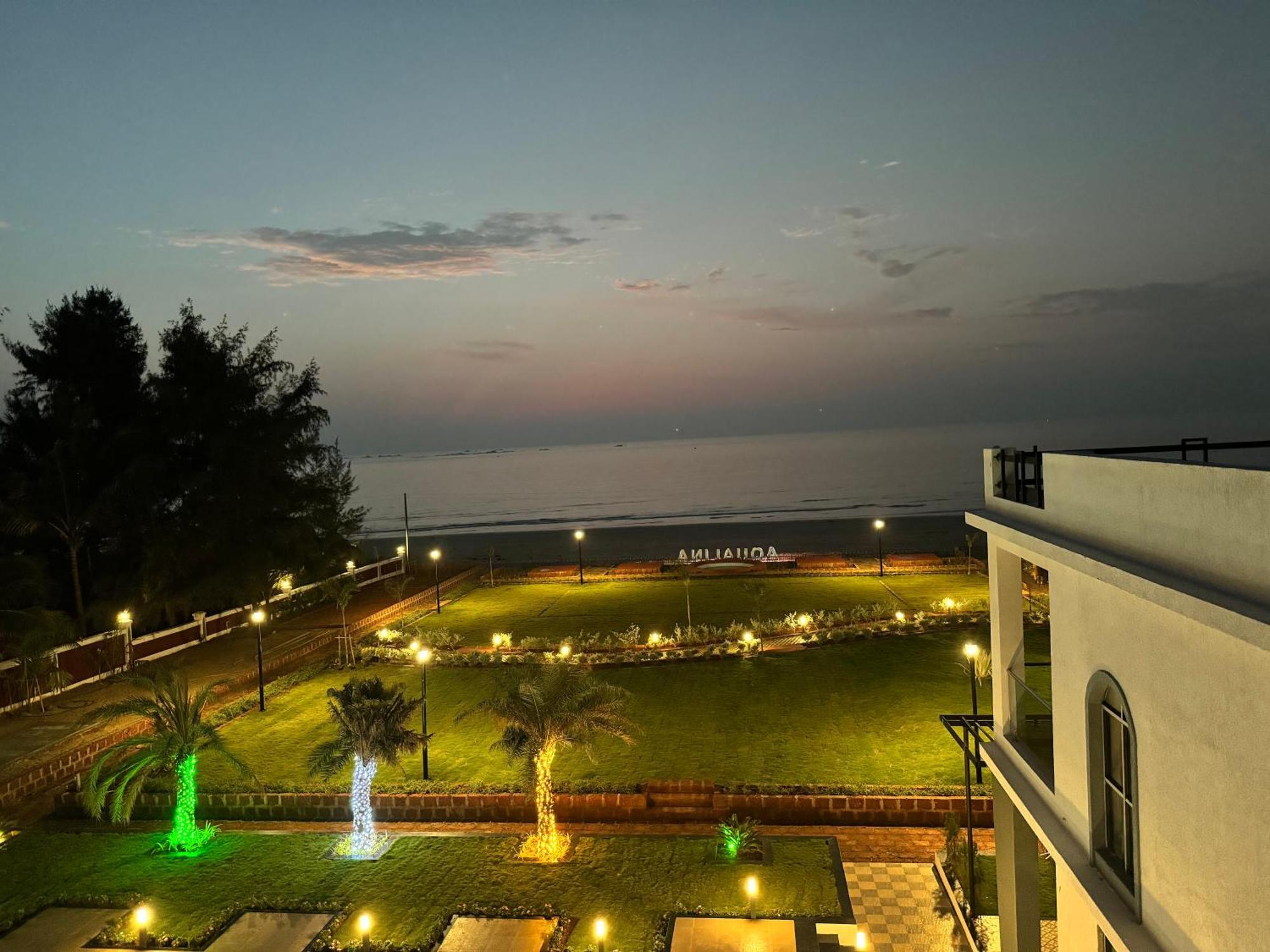 Aqualina Otel Bhogwe Dış mekan fotoğraf