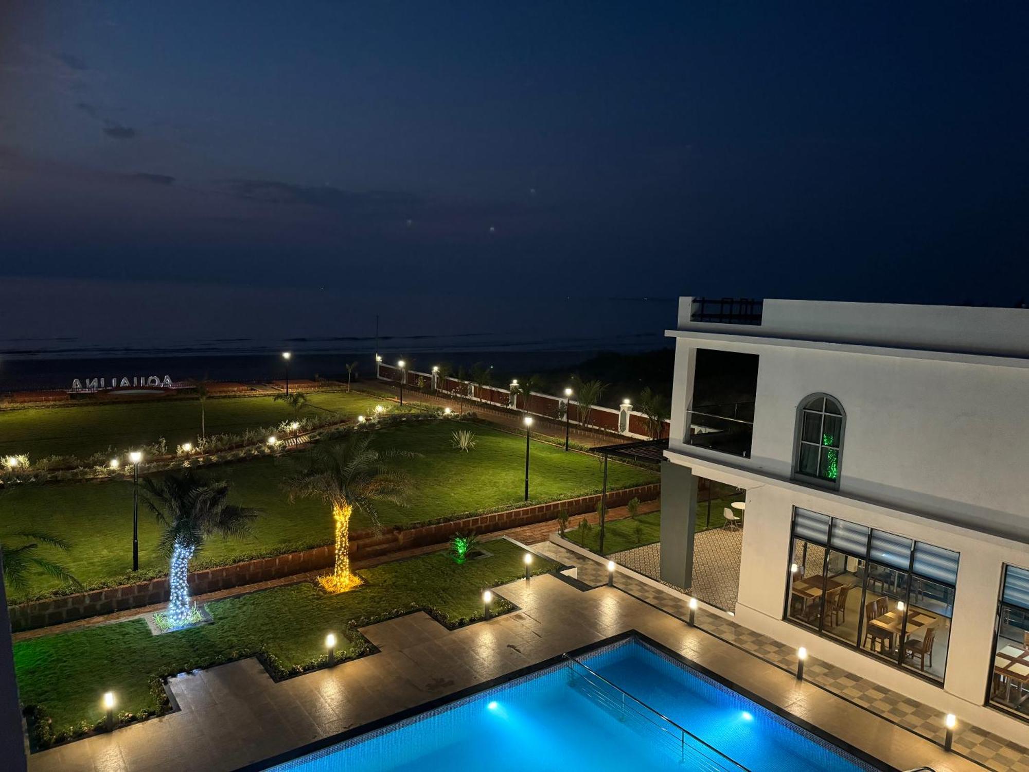 Aqualina Otel Bhogwe Dış mekan fotoğraf
