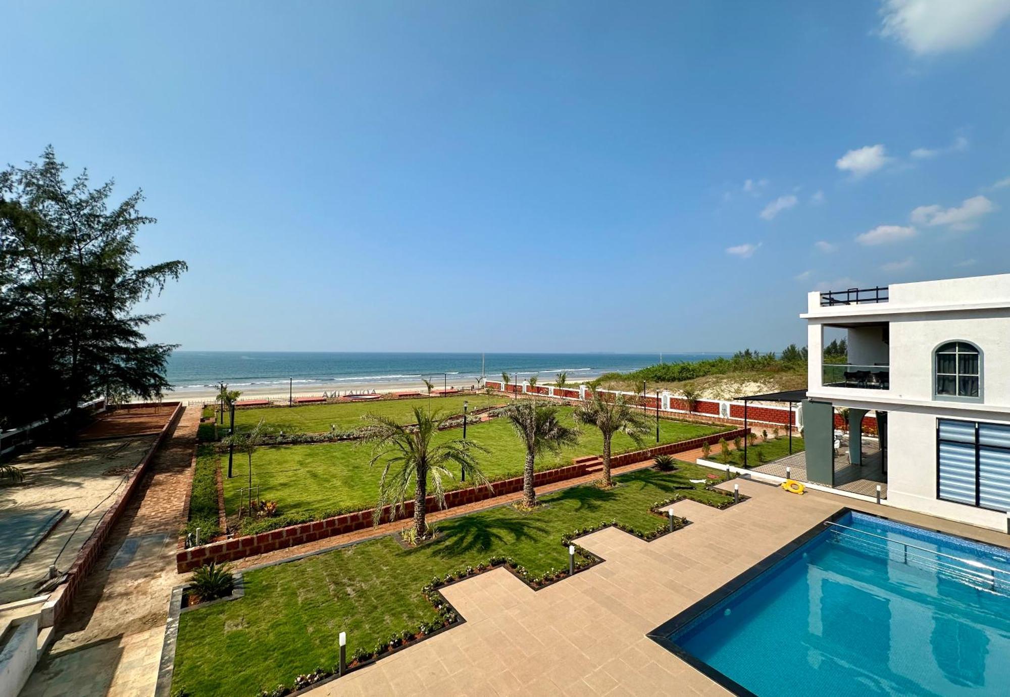 Aqualina Otel Bhogwe Dış mekan fotoğraf