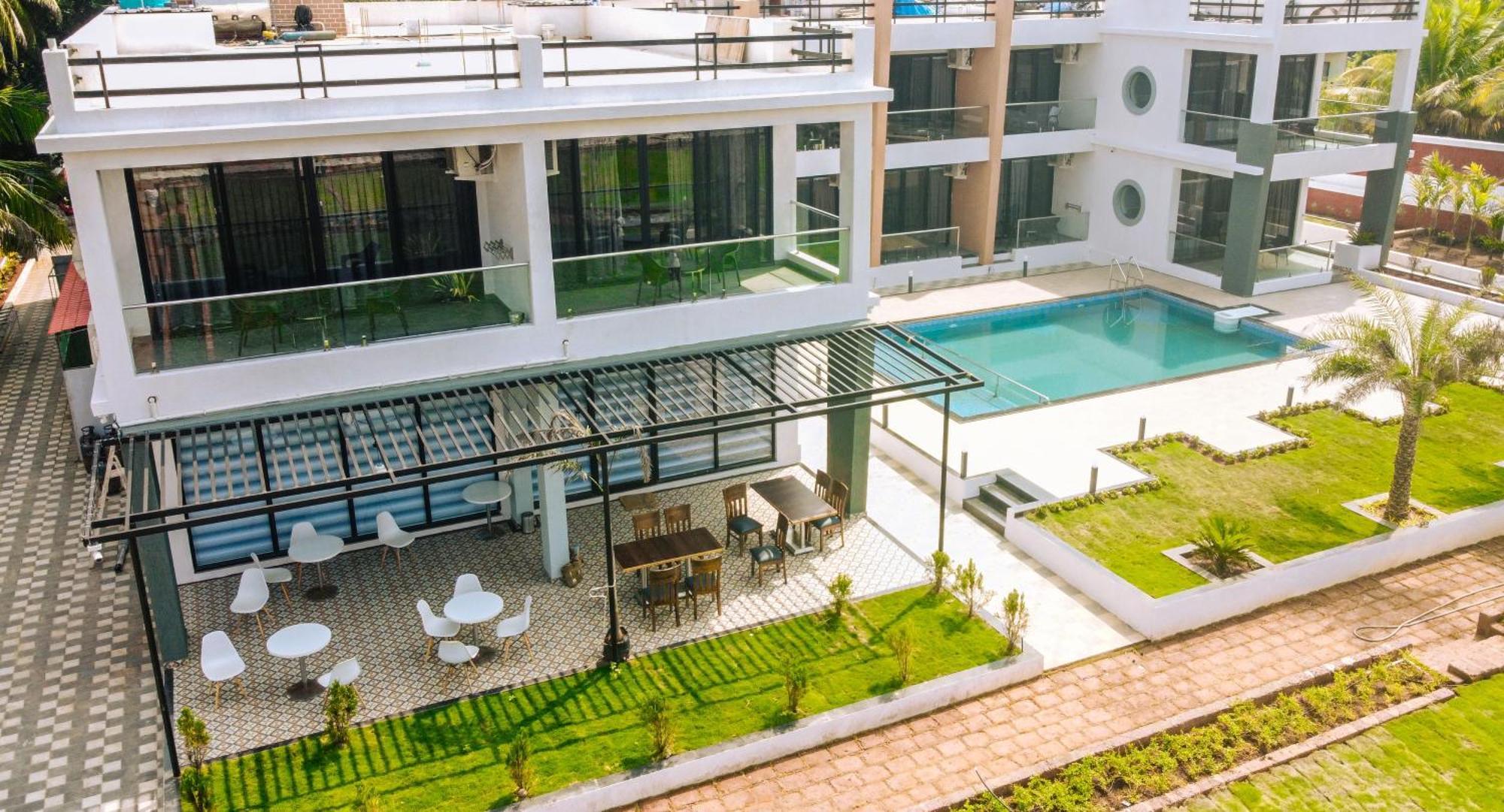 Aqualina Otel Bhogwe Dış mekan fotoğraf